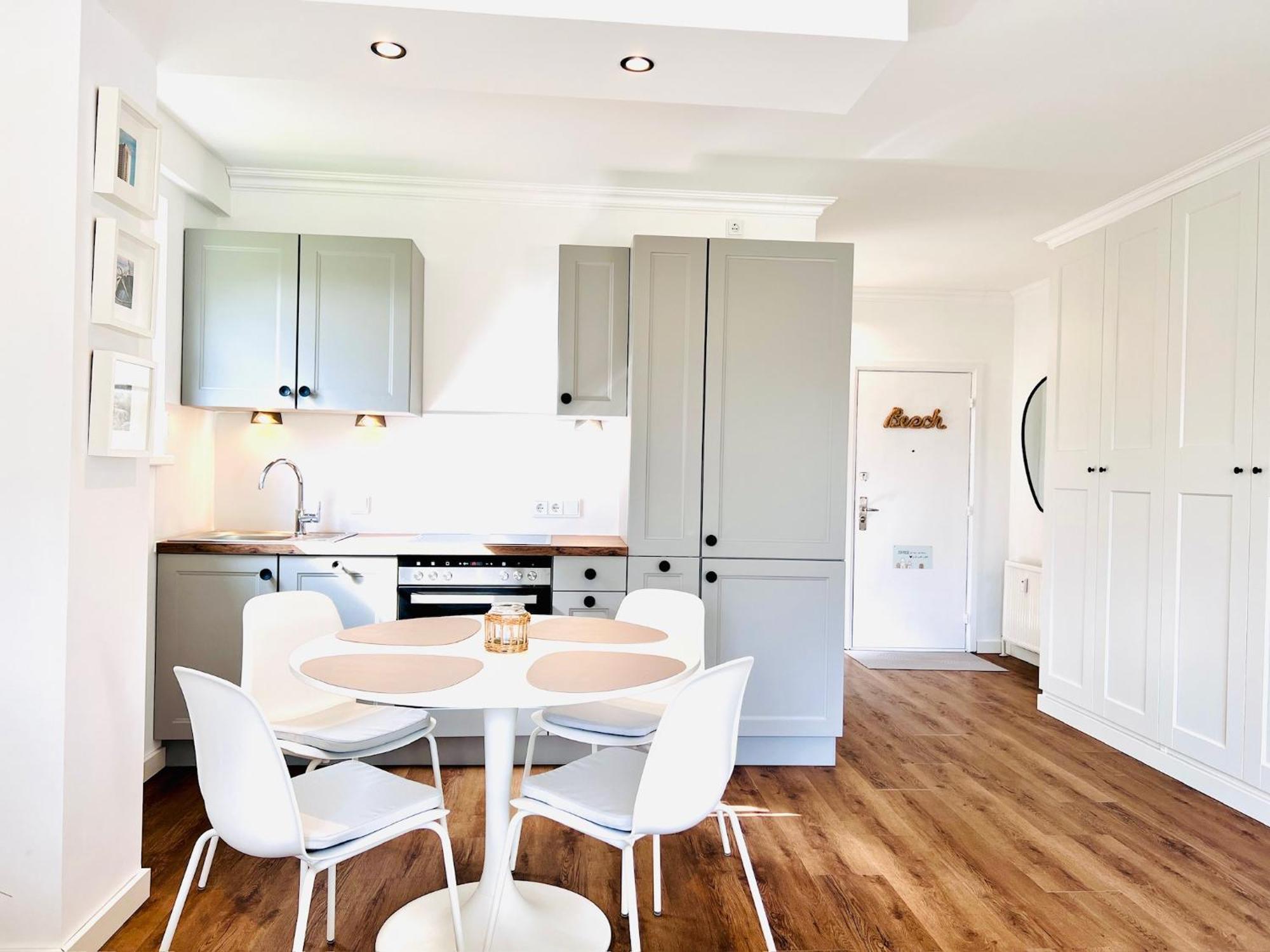 Neu - Frisch Renoviertes Ferienapartment "Waterkant" Büsum Exteriör bild